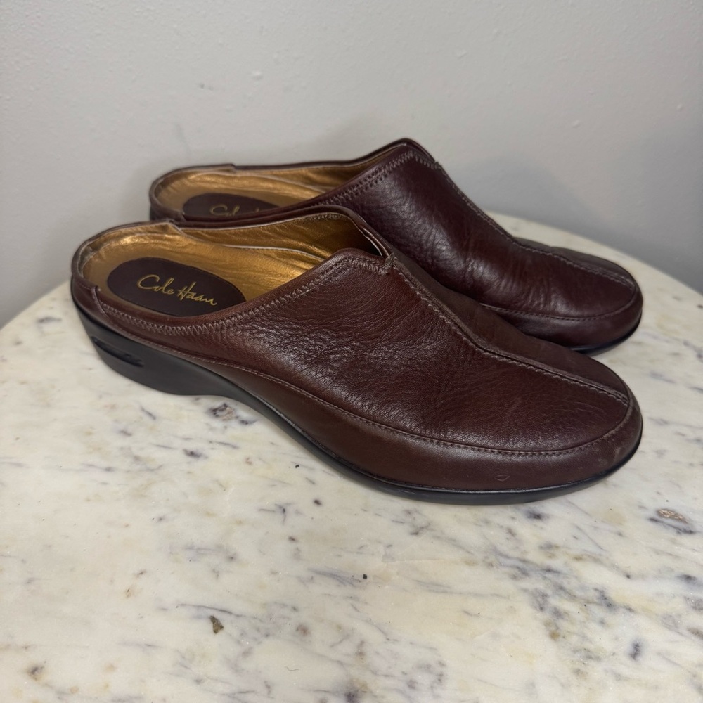 Cole Haan Mules Size 8 brown Leather
Wedges shoes comfort